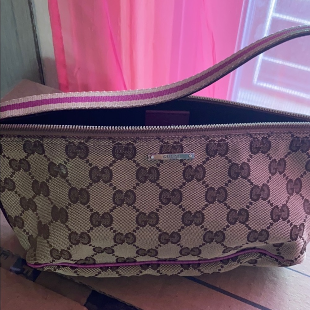 ✨✨Gucci pochette✨✨